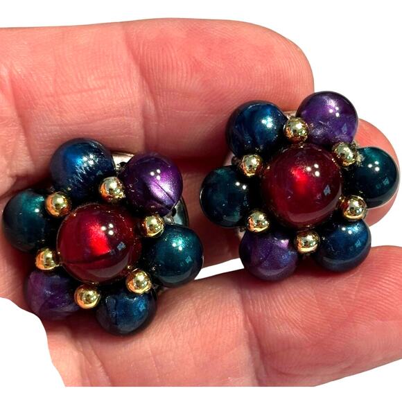 Vintage clip on earrings gem tones & gold beaded clusters mid century rounds - Picture 3 of 8